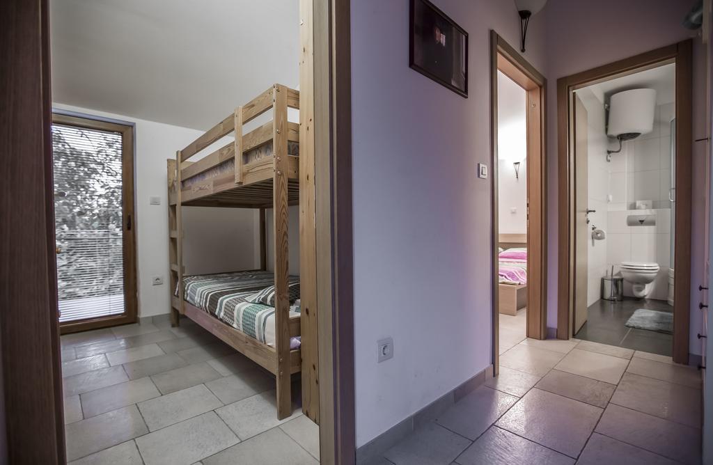 Apartments Villa Kras Krk Malinska Ngoại thất bức ảnh